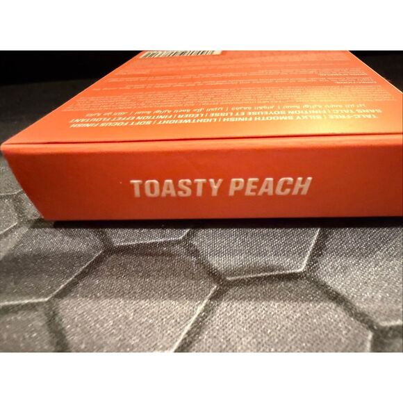 huda beauty blush filter palette Toasty Peach - Peach Fizz, Baby Coral, Spiced T - Picture 4 of 4